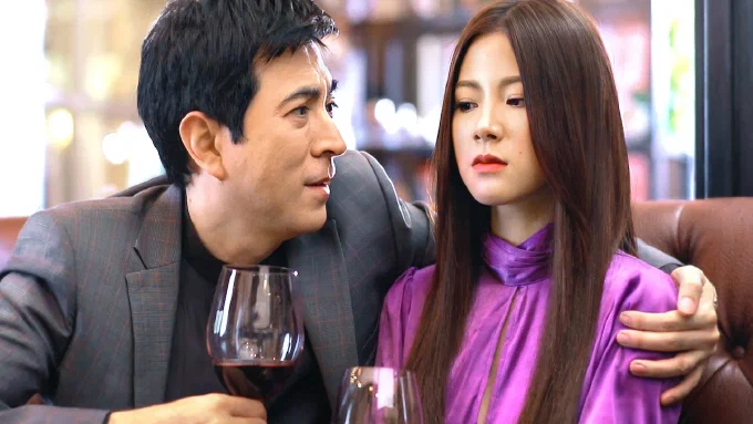 The Fallen Leaf (2019) Review: When an Actress Carries an Entire Drama